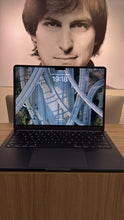Carregar imagem no visualizador da galeria, MacBook PRO M2 512GB
