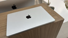 Carregar imagem no visualizador da galeria, Macbook Pro 14 M1, 16gb Ram, 512gb Na Garantia Applecare+ Adicionar aos favoritos
