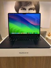 Carregar imagem no visualizador da galeria, MacBook Air M2 (2022) 13.6" midnight 8GB de Ram - 256GB SSD - Apple M

